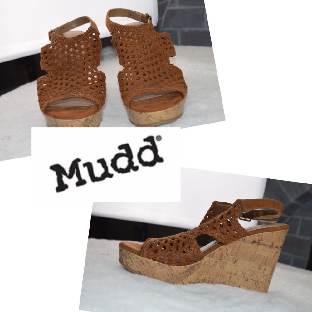 MUDD Woven Peep-Toe Platform Wedge Sandals